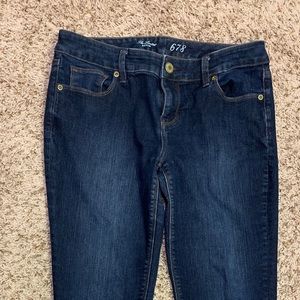 Skinny crop jeans from the limited